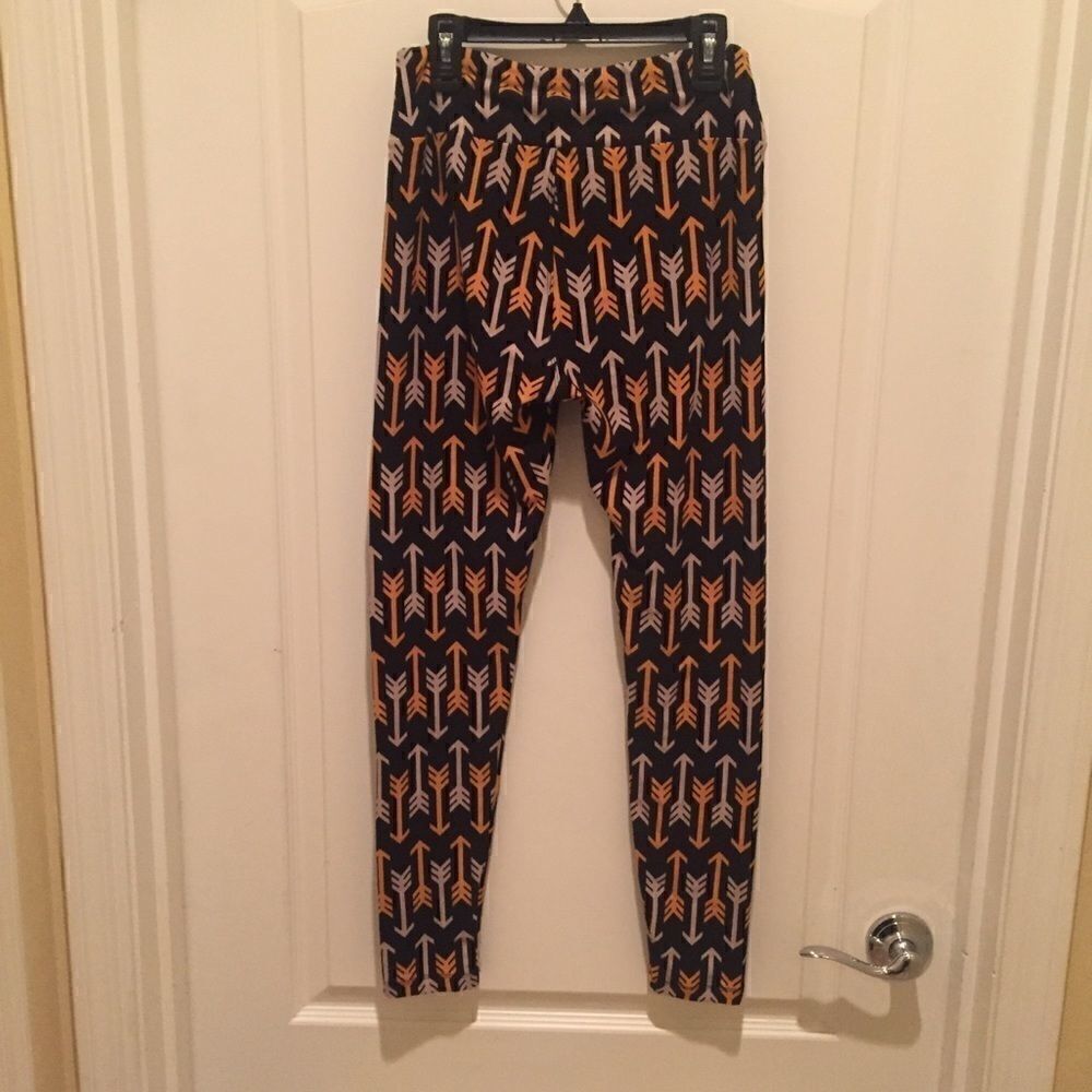 Lularoe OS Arrow Leggings